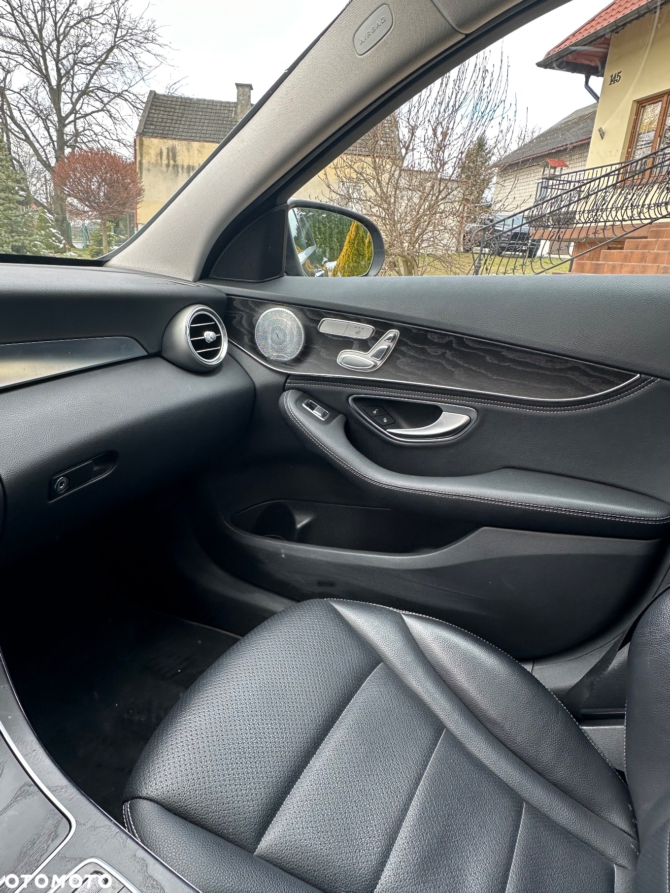 Mercedes-Benz Klasa C 300 7G-TRONIC - 19