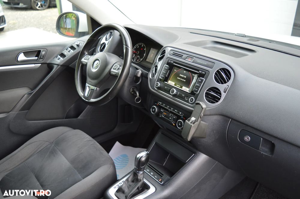 Volkswagen Tiguan - 31