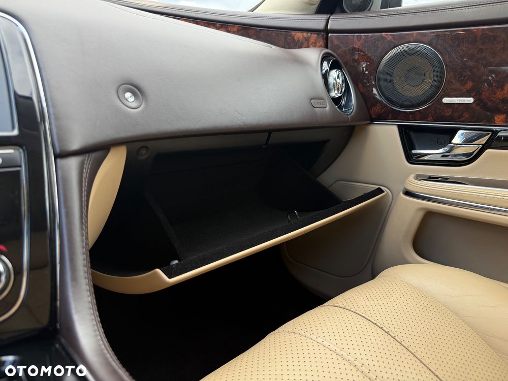 Jaguar XJ 5.0 V8 Premium Luxury - 27
