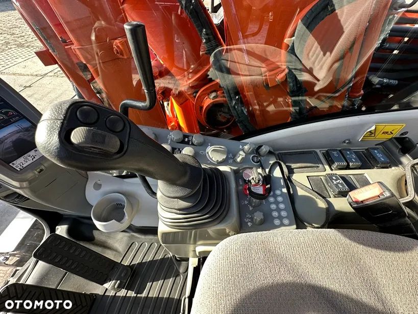 Hitachi ZX170W-5B - 28