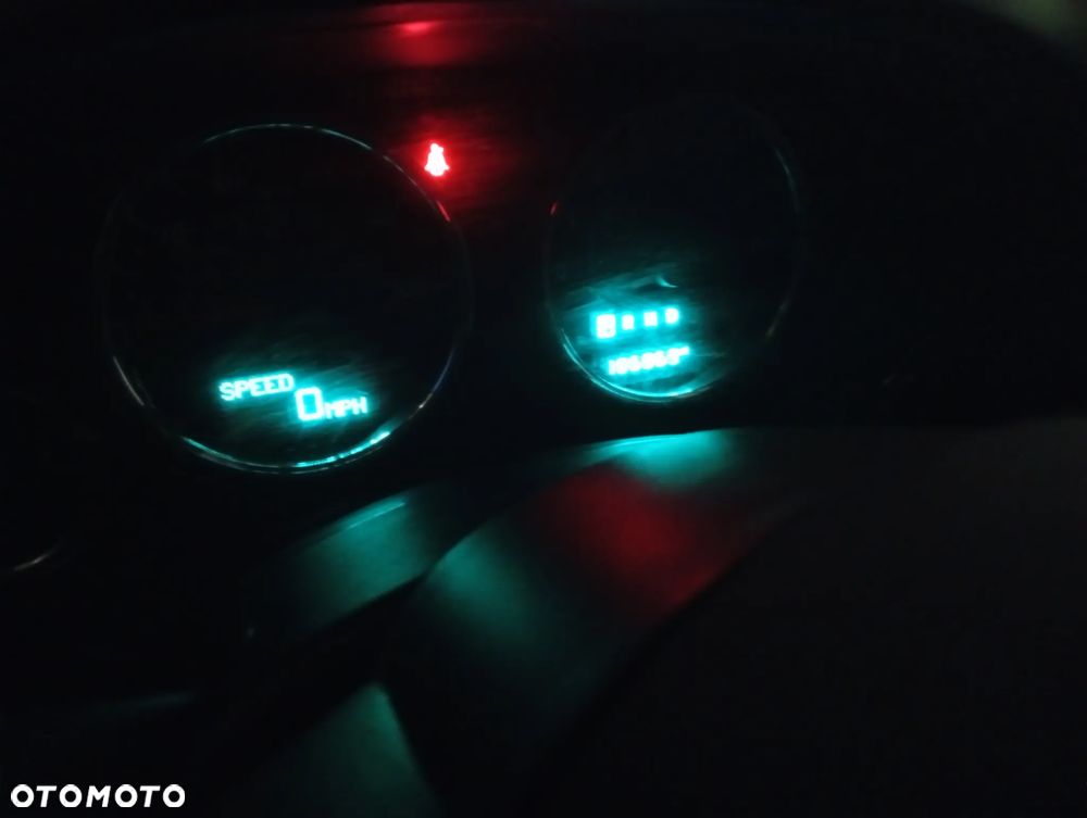 Jeep Wrangler - 24