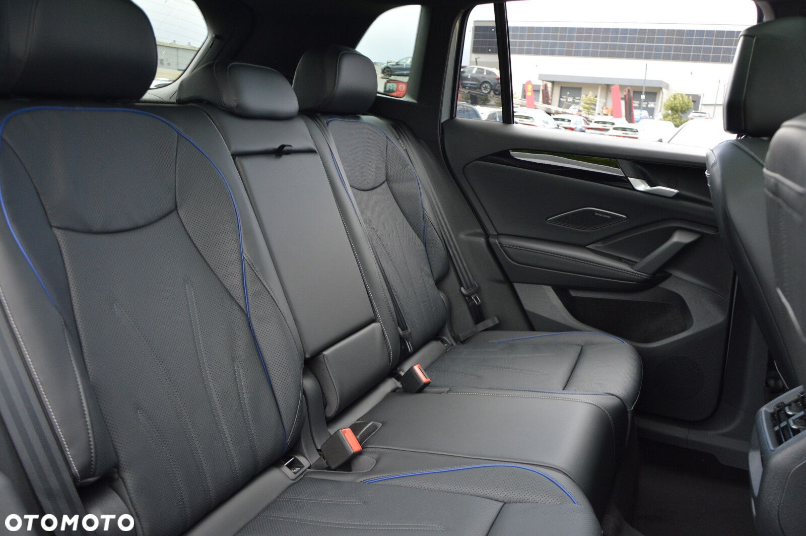 Volkswagen Tiguan - 19