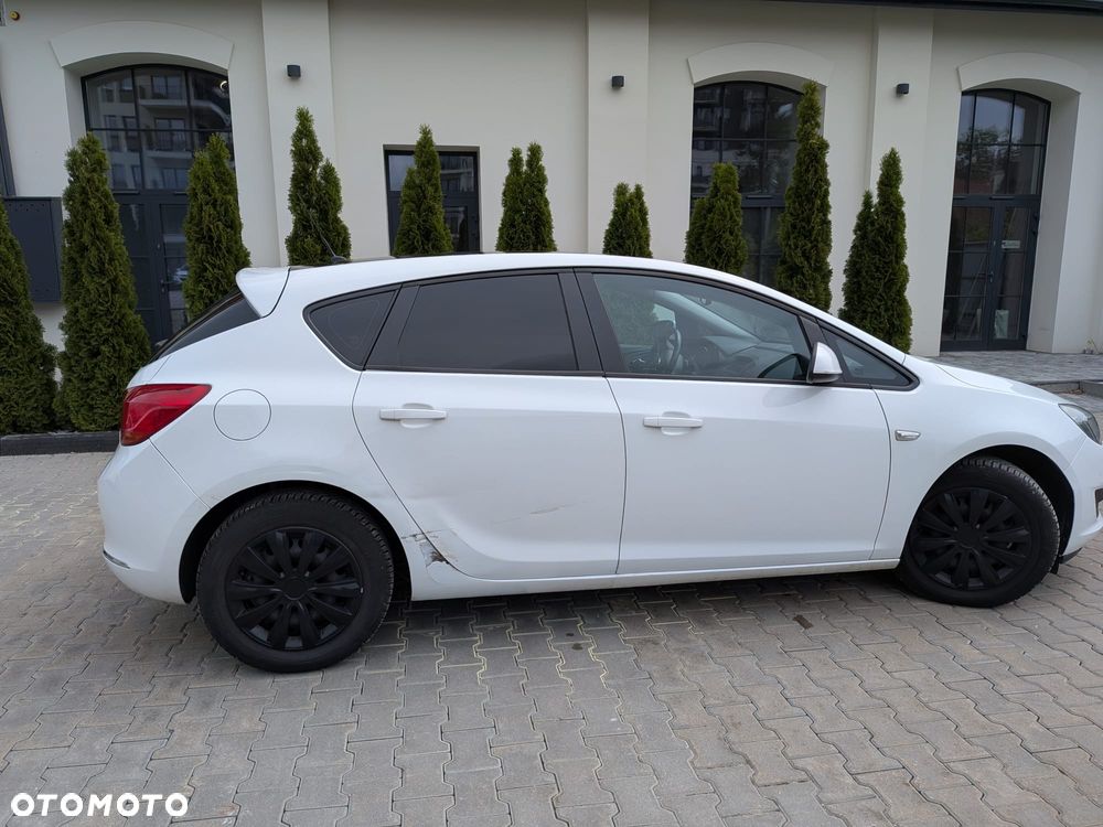 Opel Astra 1.4 T Enjoy - 4