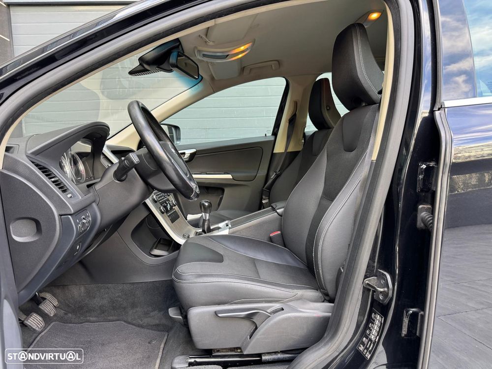 Volvo XC 60 2.0 D3 Drive V.Ocean Race Start/Stop - 7