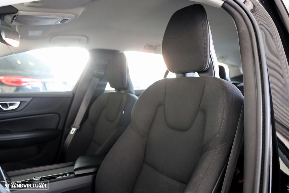 Volvo V60 2.0 B4 Momentum Plus Geartronic - 7