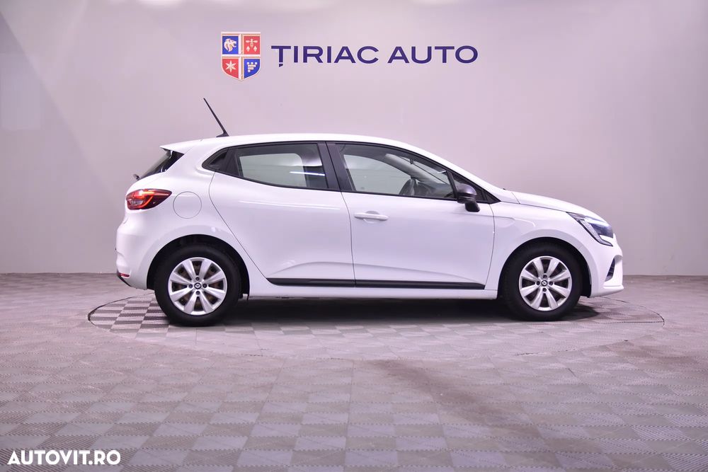 Renault Clio - 6