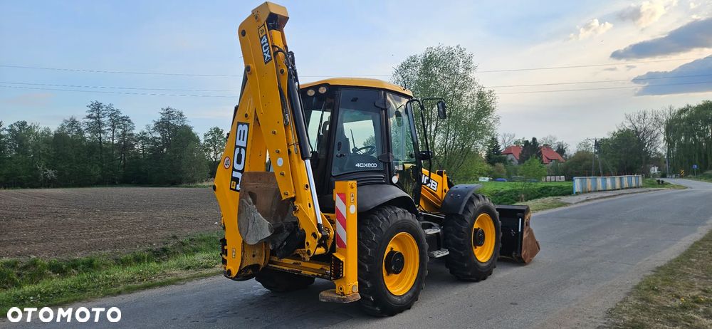 JCB 4CX - 3