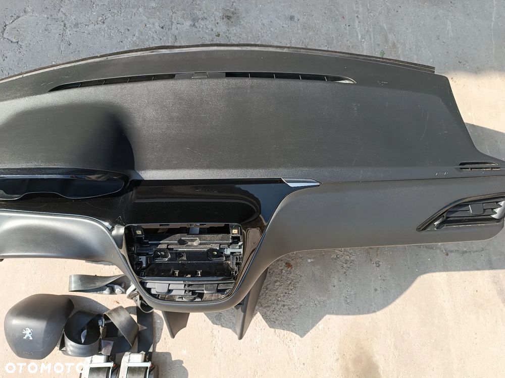 DESKA ROZDZIELCZA KONSOLA ZESTAW AIRBAG PODUSZKI PEUGEOT 208 2008 I - 10