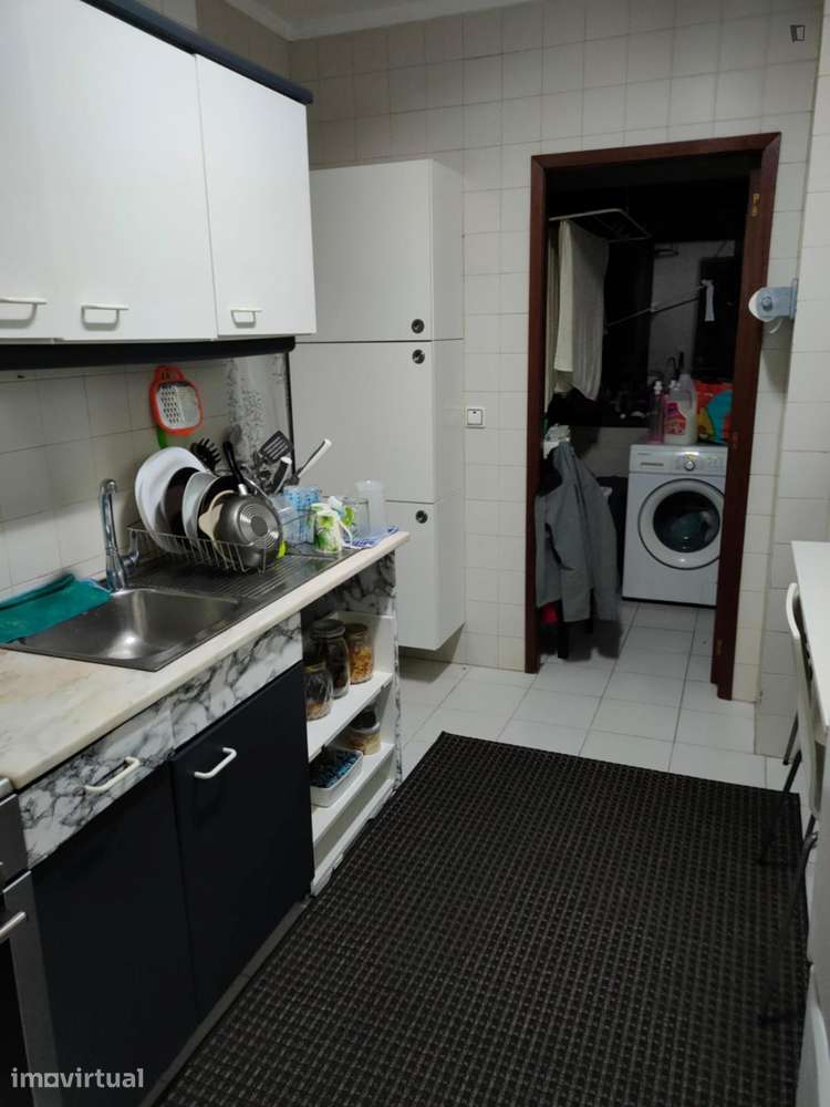 Apartamento com 2 quartos - localizado em Paranhos Porto - Grande imagem: 4/16