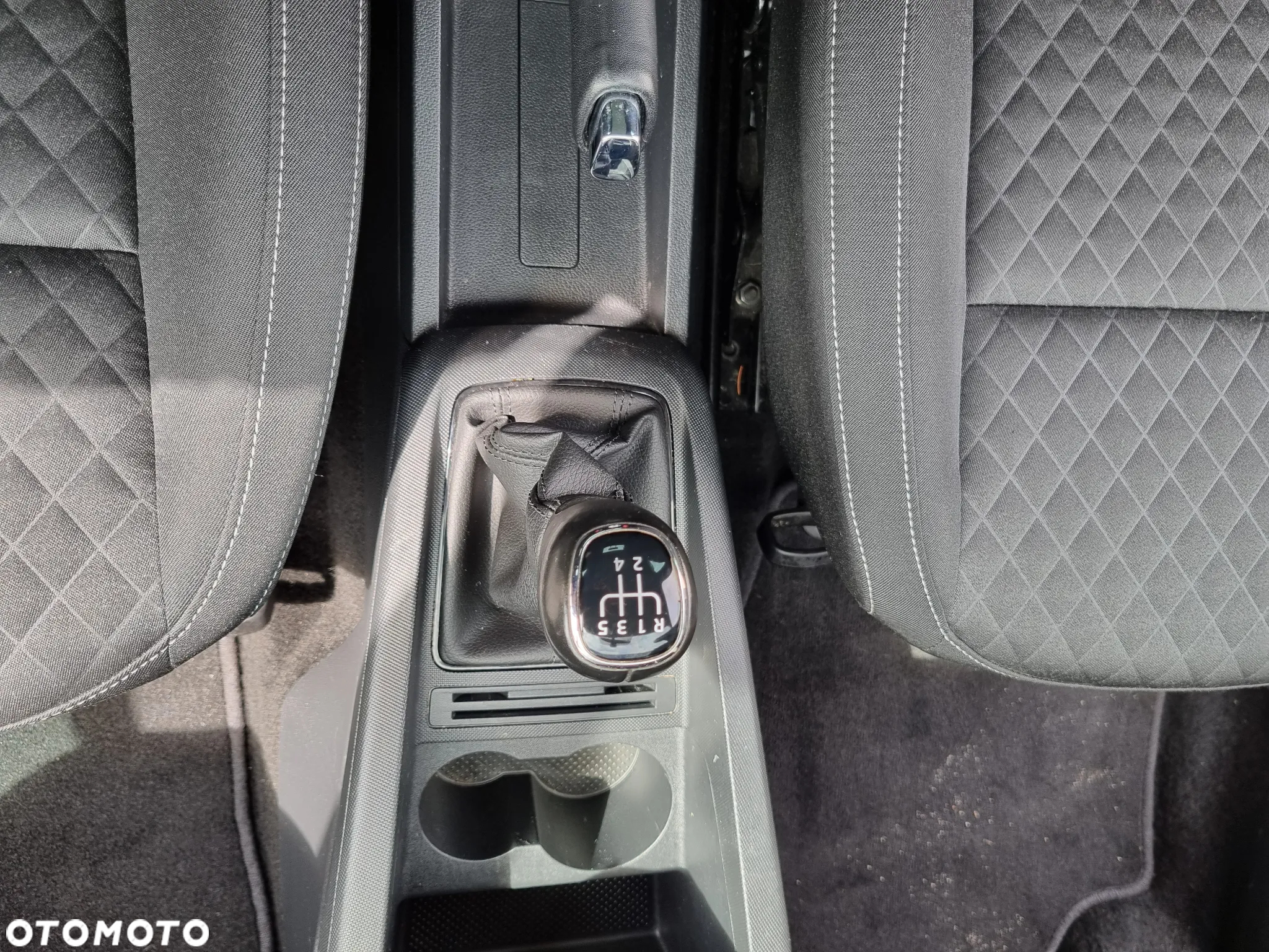 Skoda Fabia 1.2 TSI Monte Carlo - 13