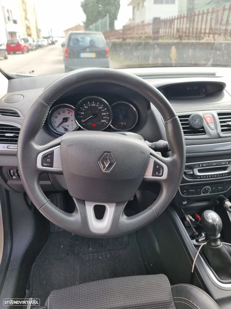 Renault Mégane Coupe 1.5 dCi GT Line - 9