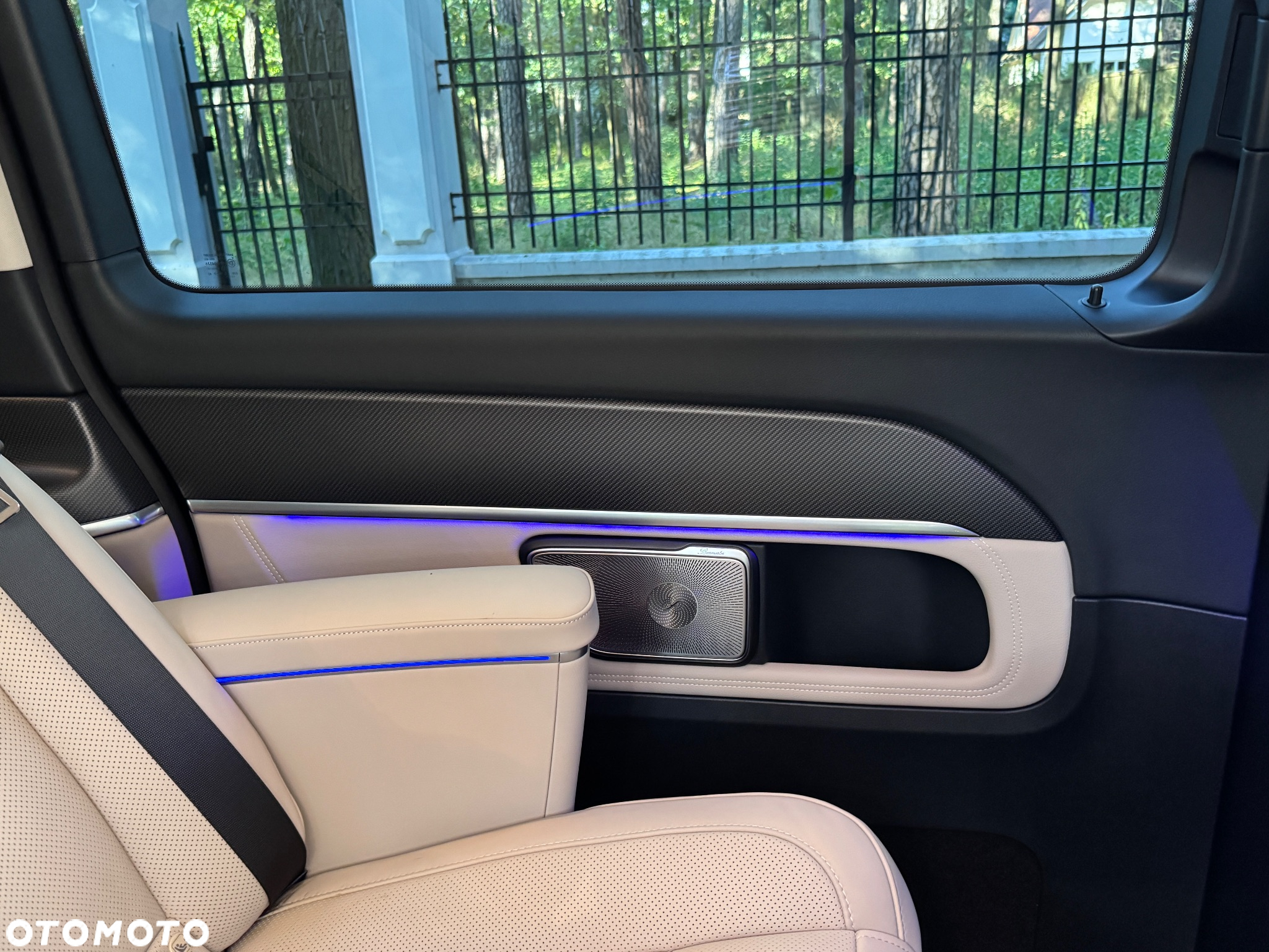 Mercedes-Benz Klasa V 300 d 4-Matic Avantgarde 9G-Tronic (ekstra d³) - 33