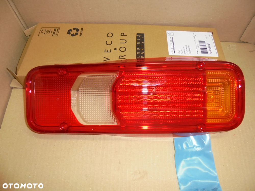 KLOSZ SZKŁO LAMPY TYŁ DAILY 2022-KONTENER 5802984152 - 1
