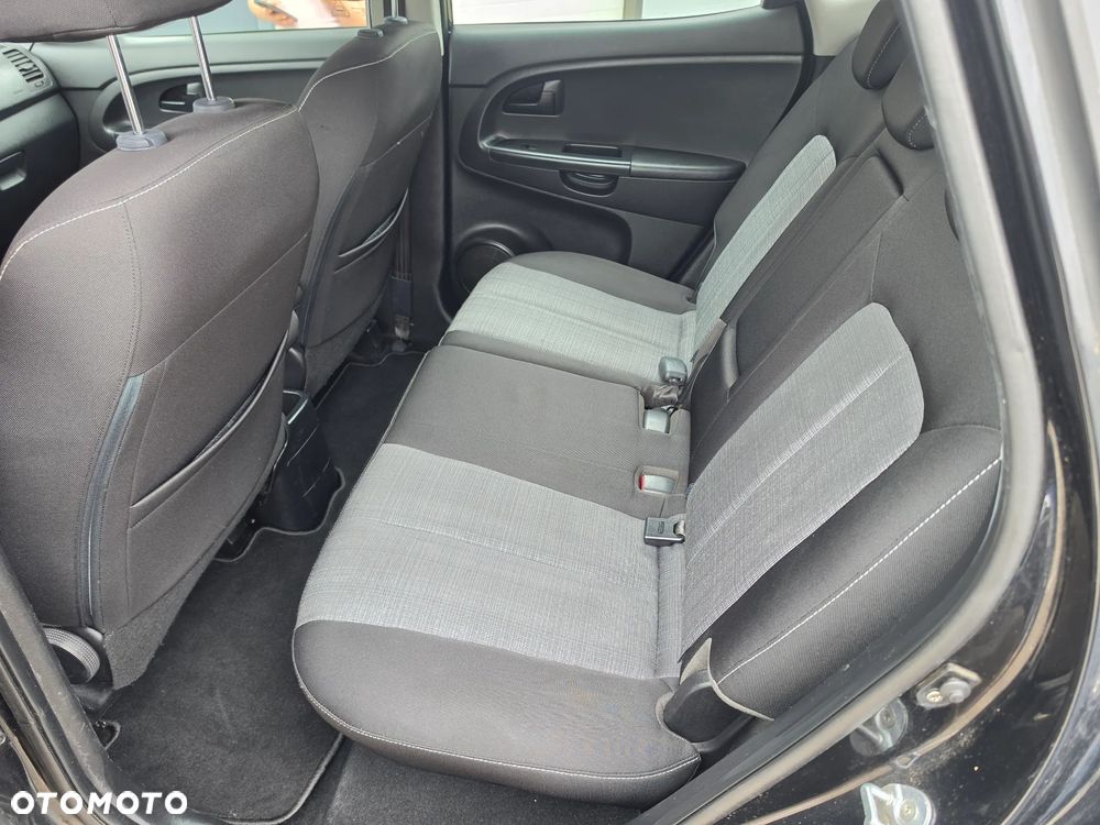 Kia Venga 1.6 CVVT Edition 7 - 15