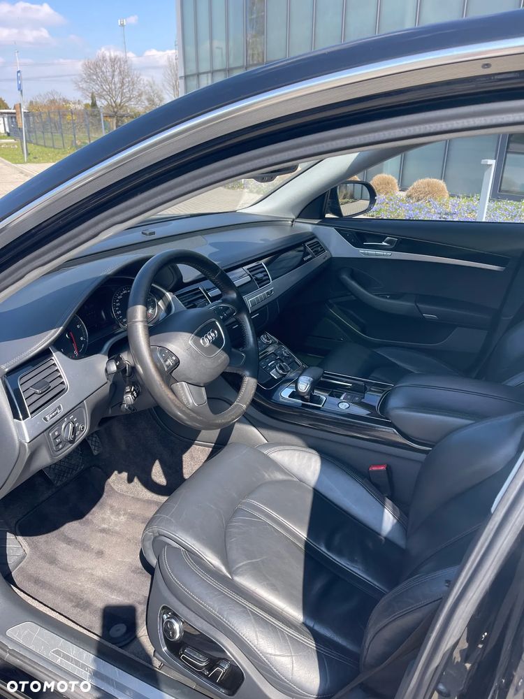 Audi A8 4.2 TDI Quattro - 12
