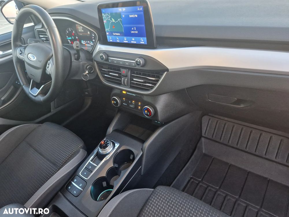 Ford Focus 1.5 EcoBlue Connected - 9