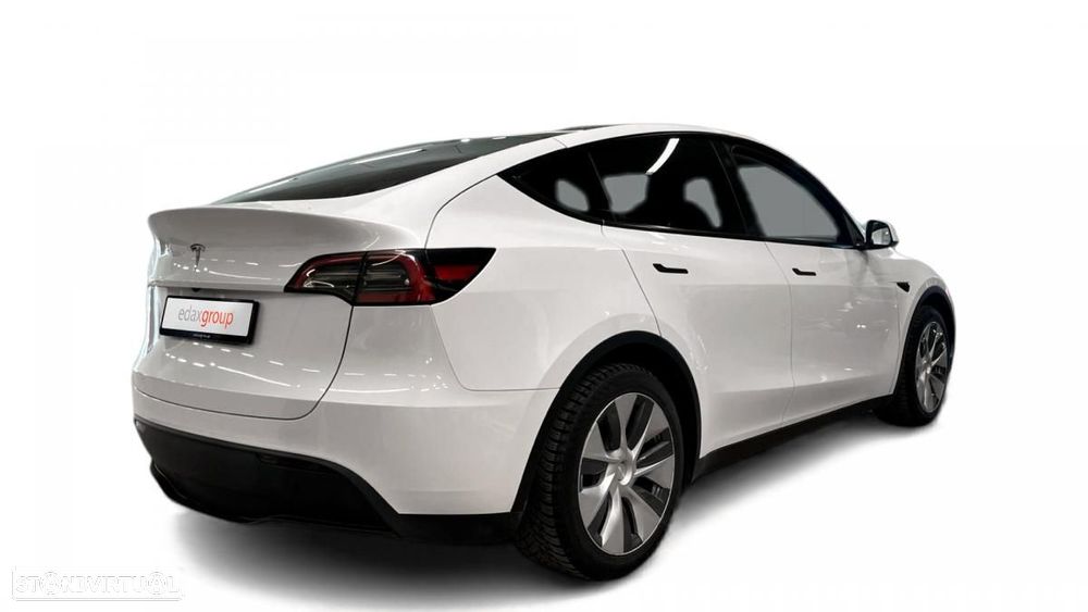 Tesla Model Y RWD - 2