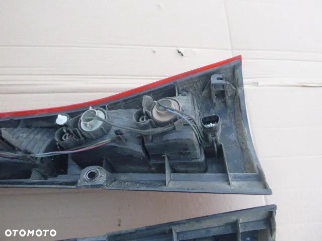 LAMPA LEWY TYŁ LEWA TYLNA PRAWY TYŁ PRAWA TYLNA DAIHATSU CUORE VI 04-08 KOMPLET - 19