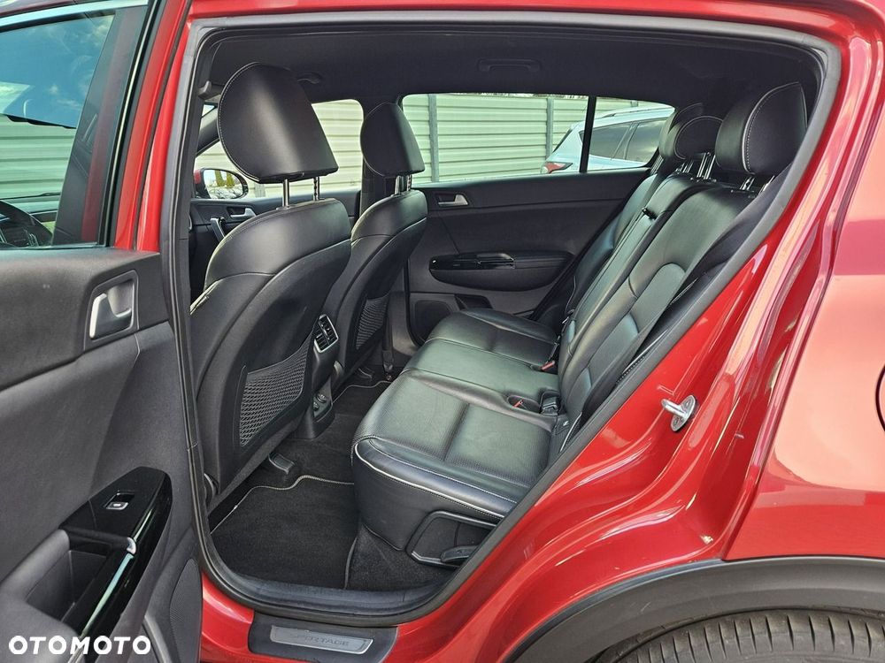 Kia Sportage 1.6 T-GDI AWD DCT GT LINE - 26