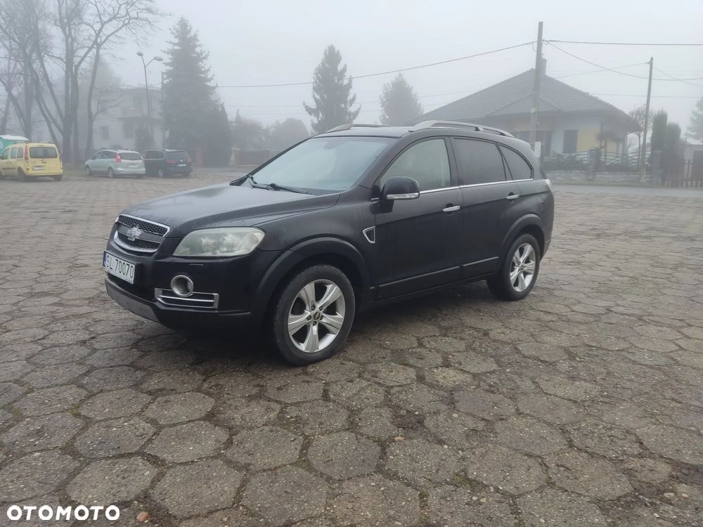 Chevrolet Captiva 2.0 d LT high (deu) - 12