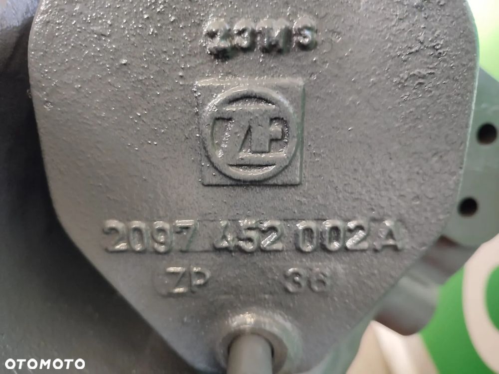 Skrzynia biegów 2097401015  Claas Axion 810  CMATIC - 10