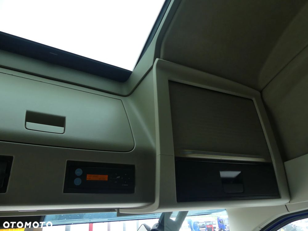 Volvo FH4 460 / EURO 6 / AUTOMAT / STANDARD / - 33
