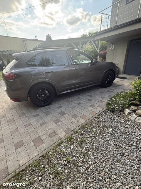 Porsche Cayenne S Diesel - 21