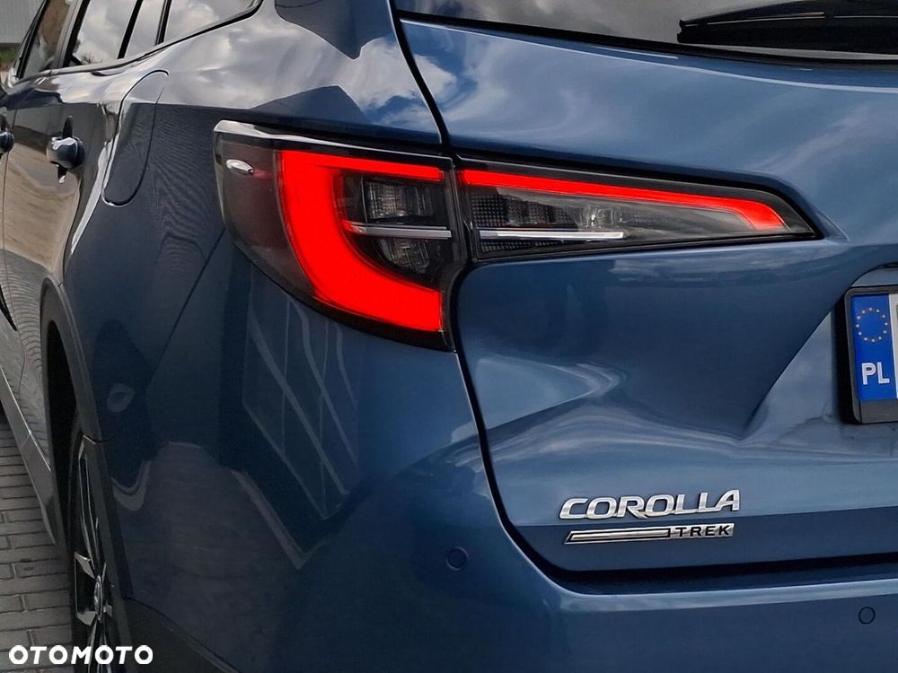 Toyota Corolla 1.8 Hybrid Trek - 13