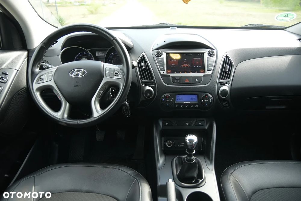 Hyundai ix35 1.6 2WD Fifa World Cup Edition - 23