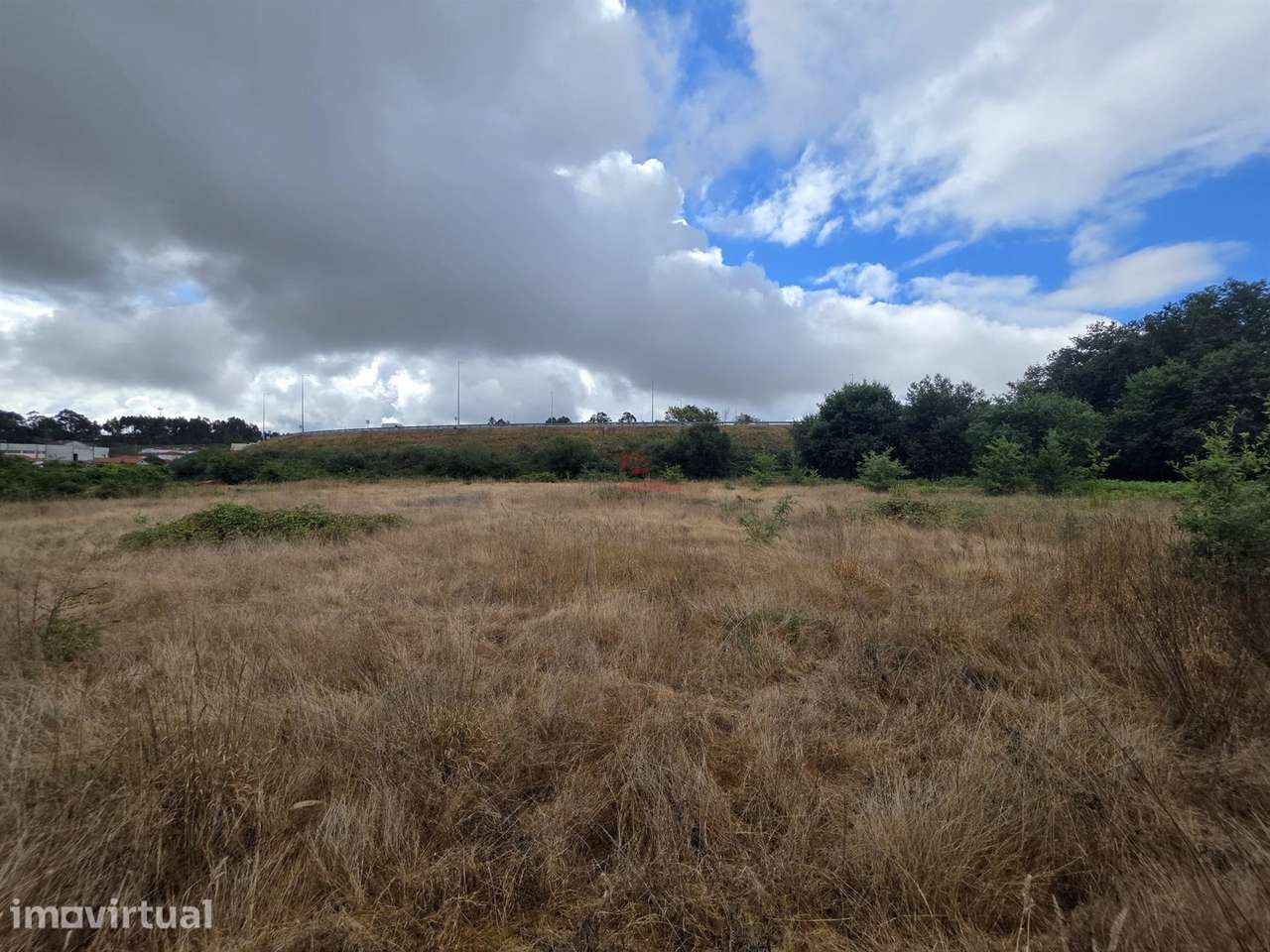 Terreno para Construção com 1.820m2 em Ferreira, Paços de Ferreira - Grande imagem: 5/6