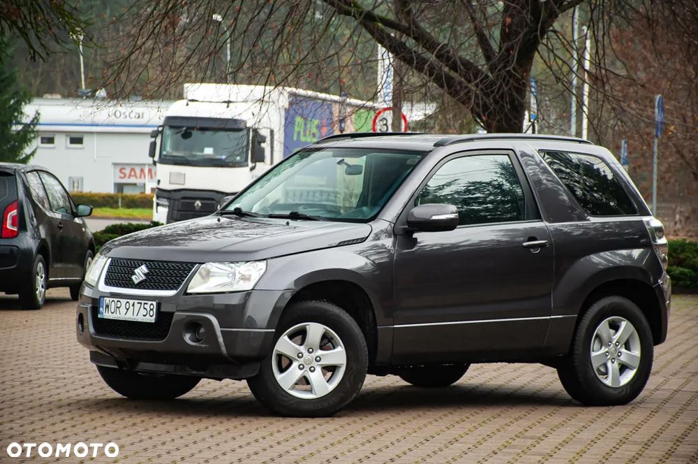 Suzuki Grand Vitara 1.6 Club - 28