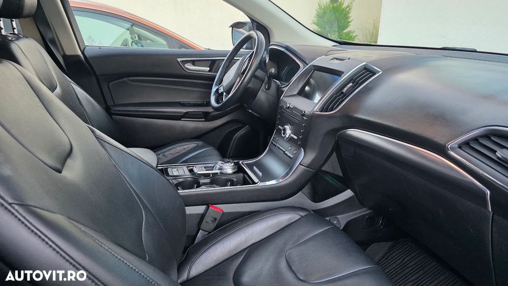 Ford Edge 2.0 Panther A8 AWD Titanium - 2