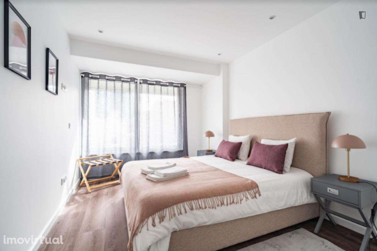 Apartamento com 1 quartos - localizado em Sete Rios Lisbon - Grande imagem: 2/13