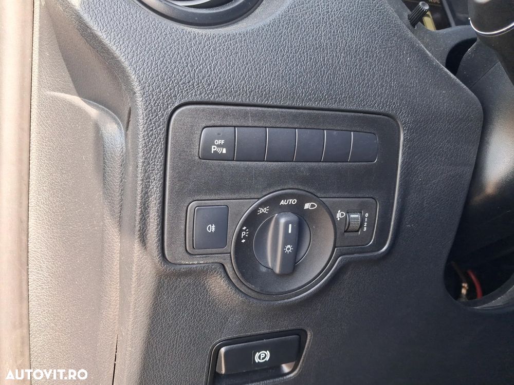 Mercedes-Benz Vito - 11