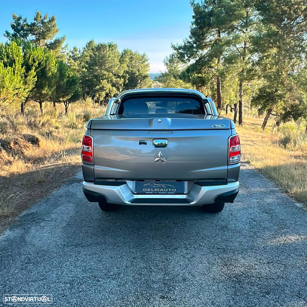 Mitsubishi L200 2.4 DI-D CD Instyle Strakar 4WD - 6