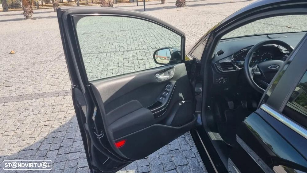 Ford Fiesta 1.0 EcoBoost Business - 17