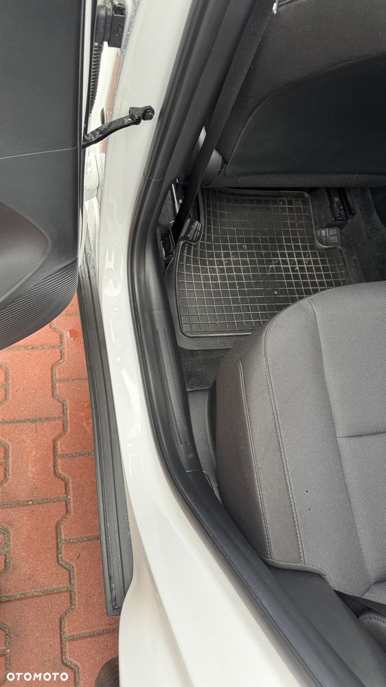 Hyundai Kona 1.6 GDI Hybrid Smart DCT - 25