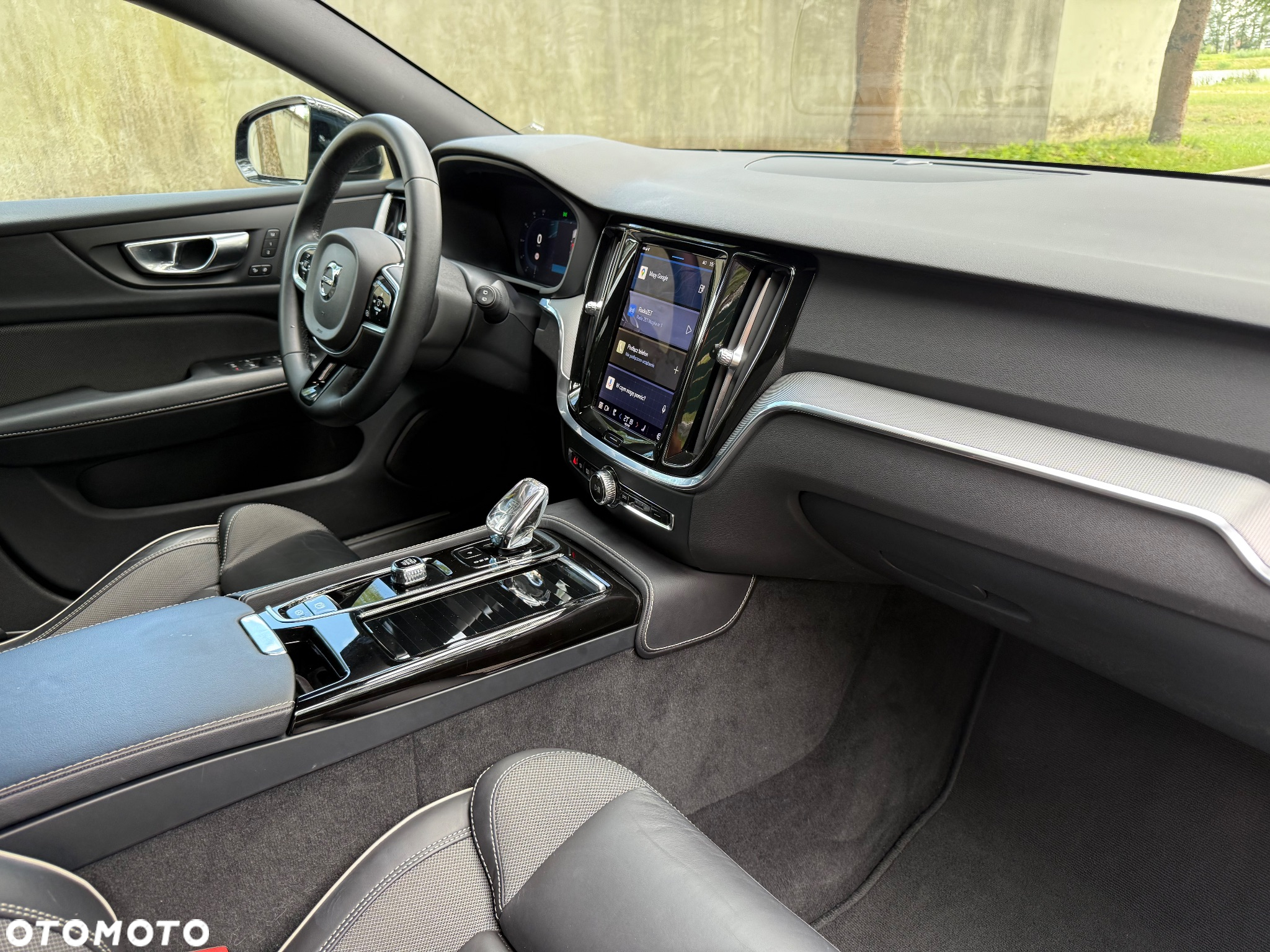 Volvo V60 T6 AWD Recharge Geartronic RDesign - 7
