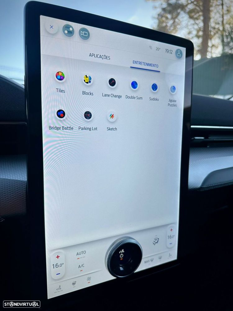 Ford Mustang Mach-E Premium AWD - 15