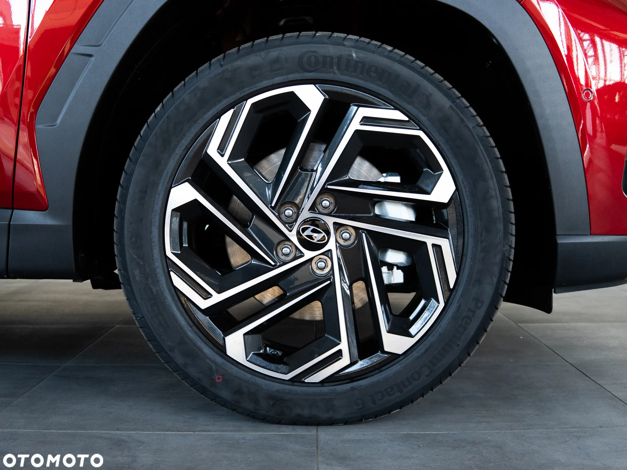 Hyundai Tucson - 8