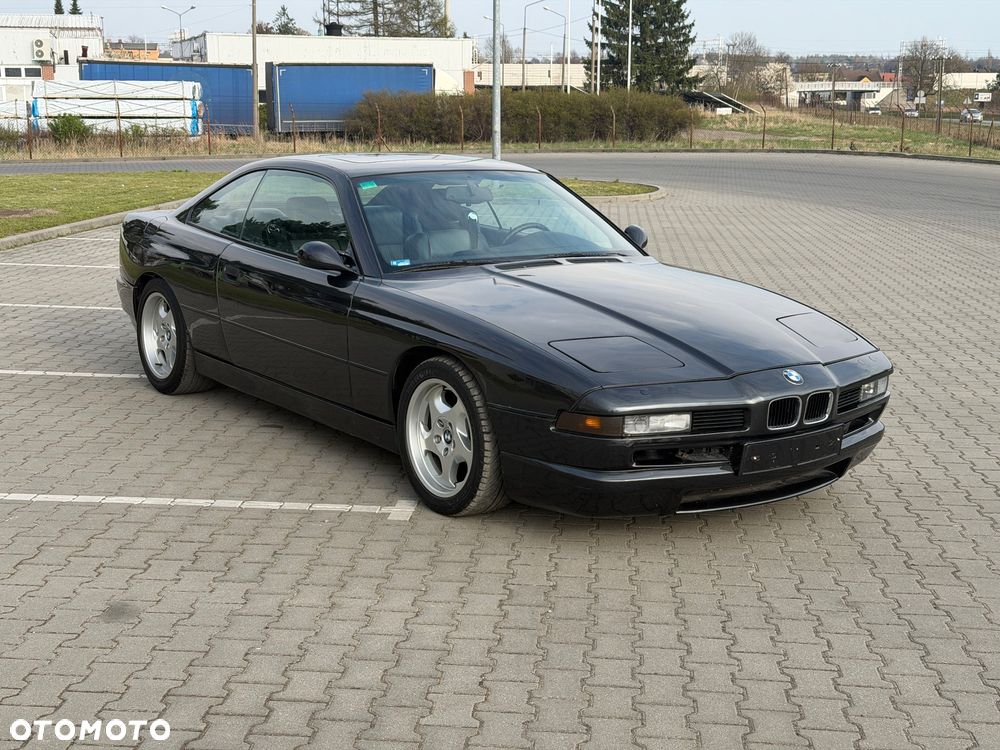 BMW Seria 8 - 7
