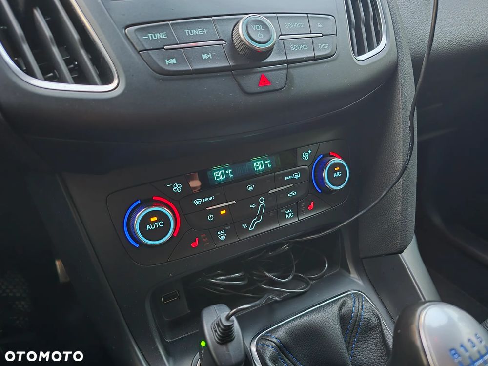 Ford Focus 2.3 EcoBoost RS - 27