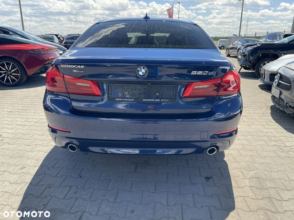 BMW Seria 5 520d xDrive Business Edition sport - 3