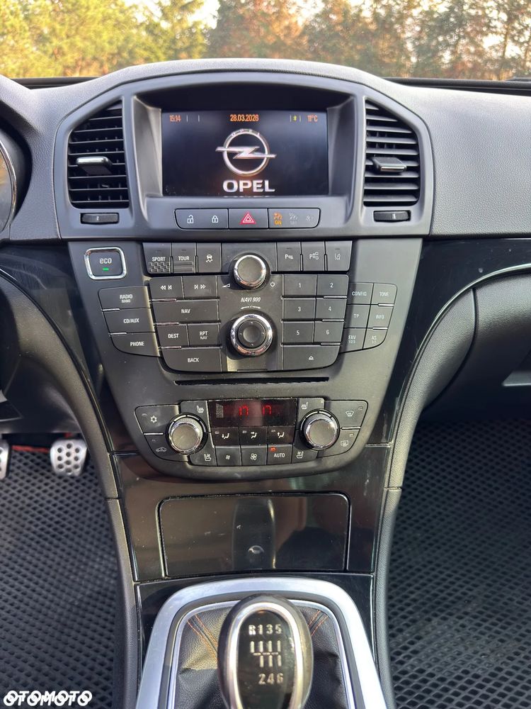 Opel Insignia - 12