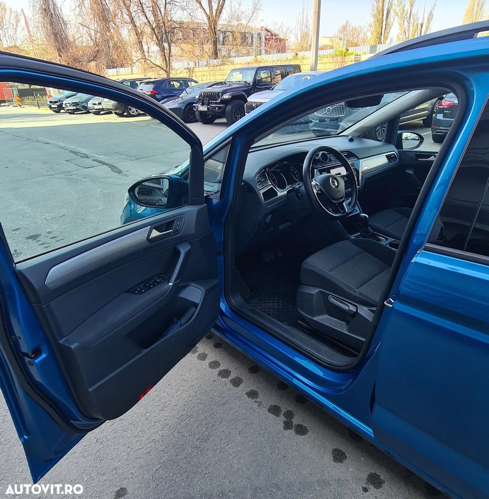Volkswagen Touran 1.5 TSI DSG Comfortline - 8