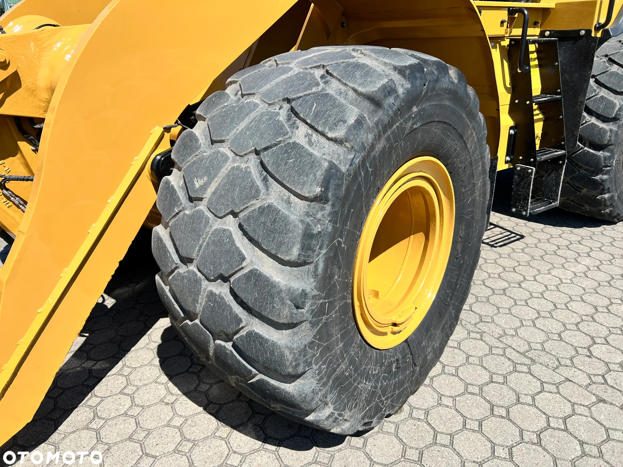 Caterpillar ładowarka CAT 966M 966 WAGA 2014 10700h 24t - 8