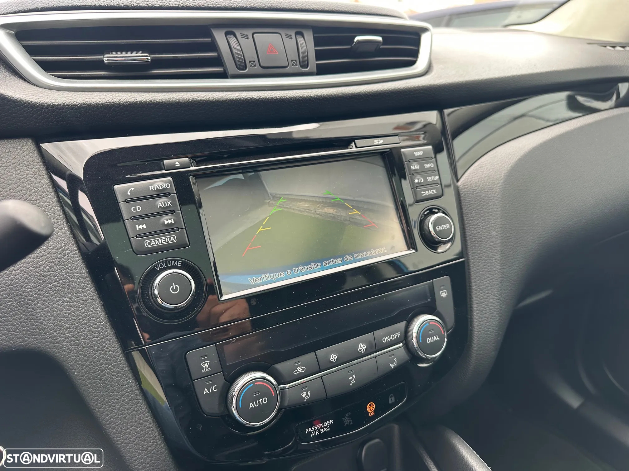 Nissan Qashqai 1.5 dCi N-Connecta - 7