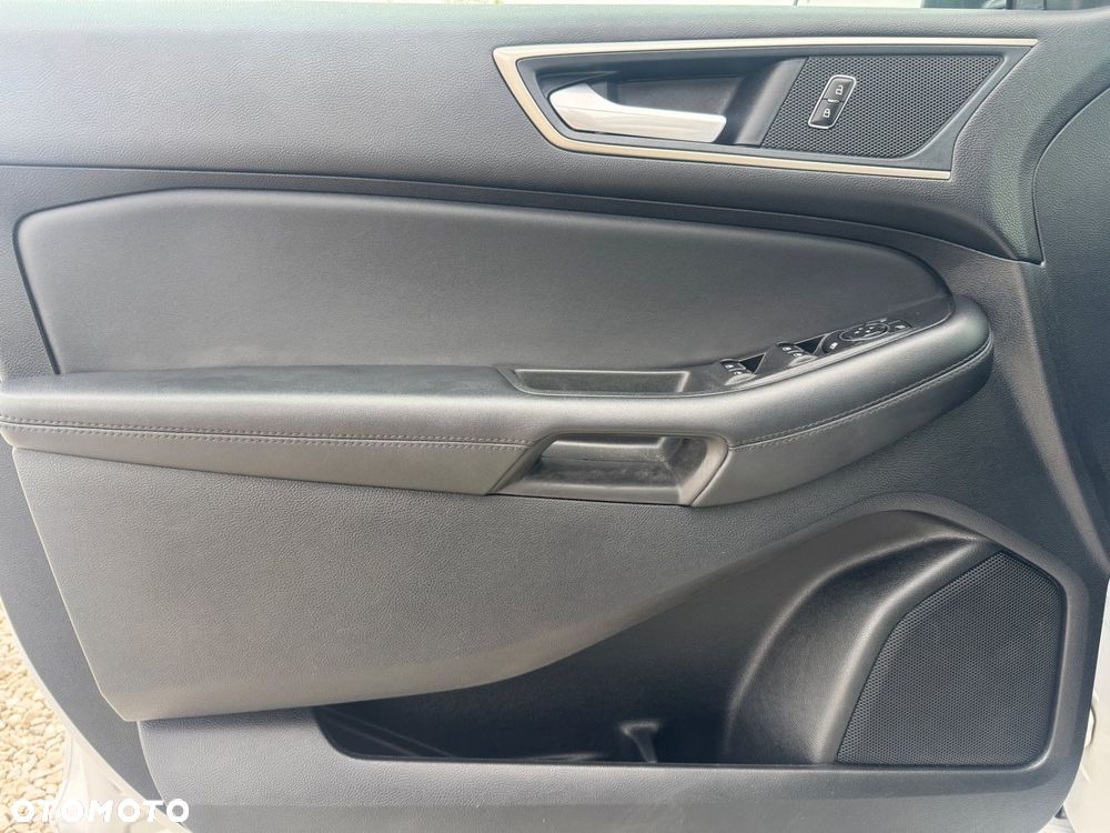 Ford Edge - 18