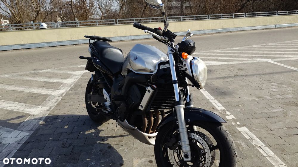 Yamaha FZ6 - 5