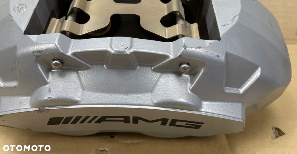 2 MERCEDES C-KLASA W 205 AMG ZACISK HAMULCOWY LEWY PRZÓD - 8